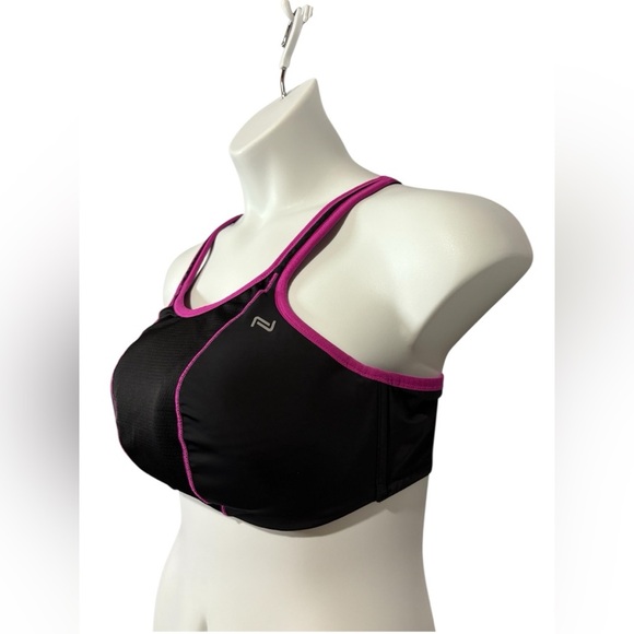 NOLA, Plus Size Underwire Sports Bra, 40D, Black 🏃♀️➡️ - Picture 4 of 9